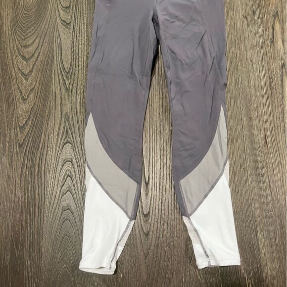 Athleta Salutation Leggings Mesh Colorblock High Rise Yoga Tights Gray White XS - Picture 2 of 8